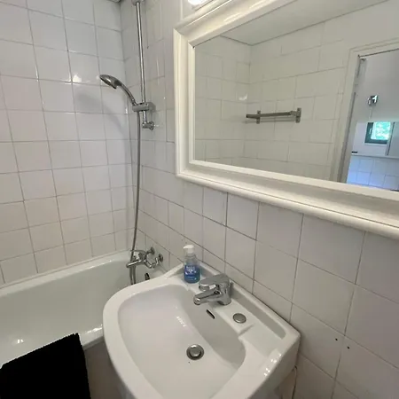 Duplex Lumineux Avec Superbe Vue Et Terrasse * Hyères